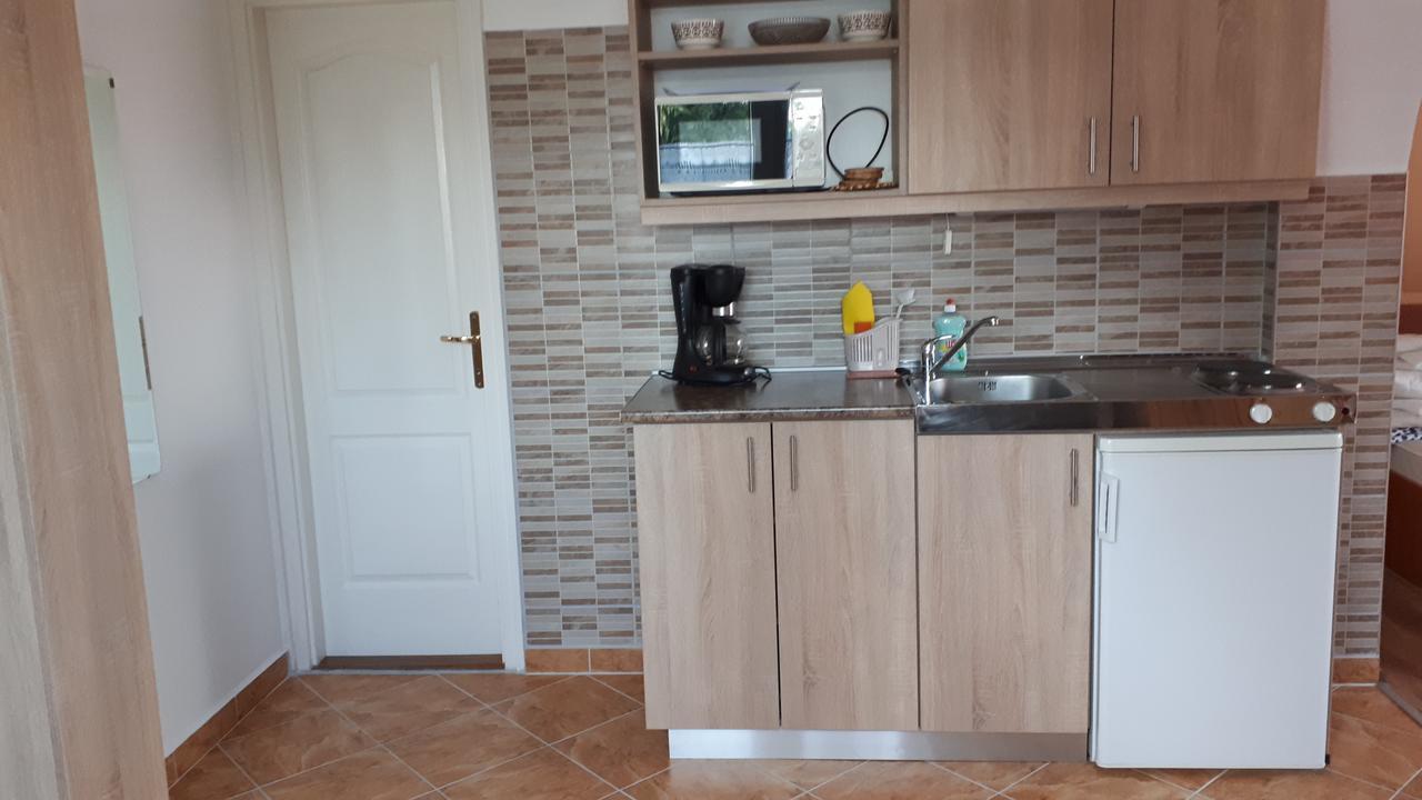 Laguna Apartmanház Hévíz Exterior foto